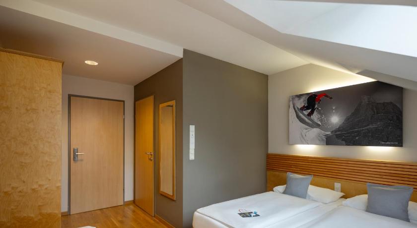 Image of Triple Room 3