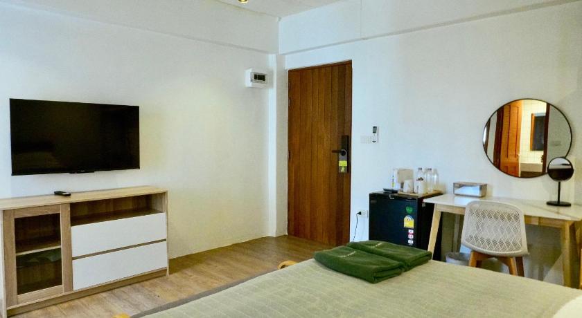 Image of Deluxe Double Room 9