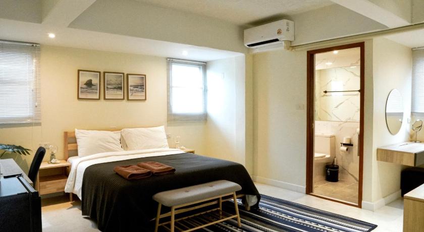 Image of Deluxe Double Room 3 0
