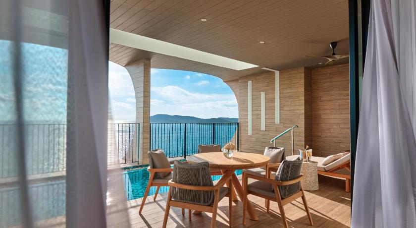 Image of Premier Ocean View Suite with Private Pool 1