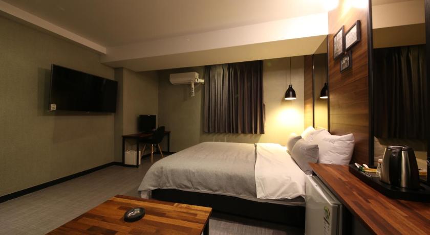 Image of Premium Double Room 12