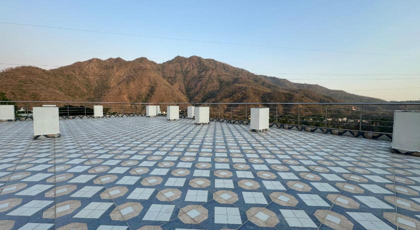 Hotel Yog Vriksh - image 11