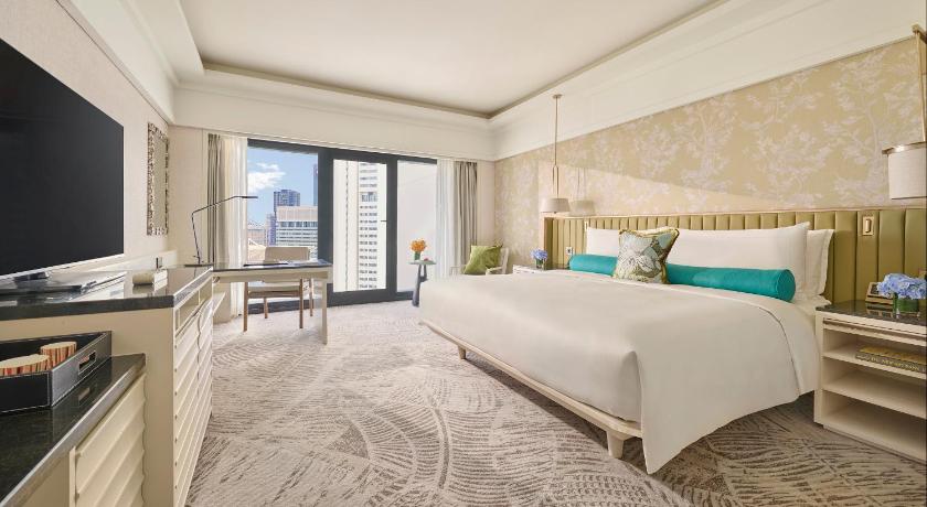 Image of Four-Bedroom Residential Suite with Balcony 5