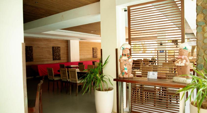 Marianne Hotel - image 38