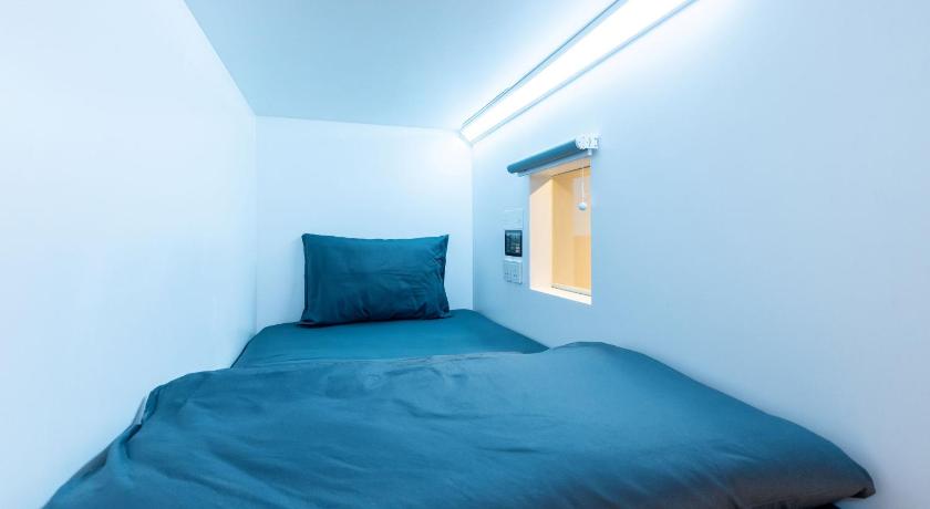 Image of Sky Single Room 1