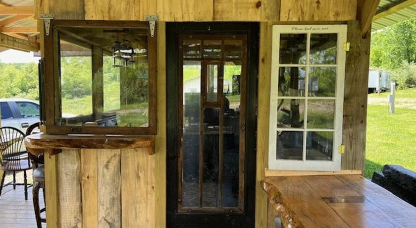 Glenford Cabin with Character 4성급 숙소 레스토랑