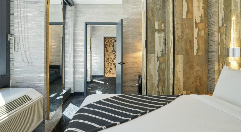 Image of ADA Penthouse Suite 0