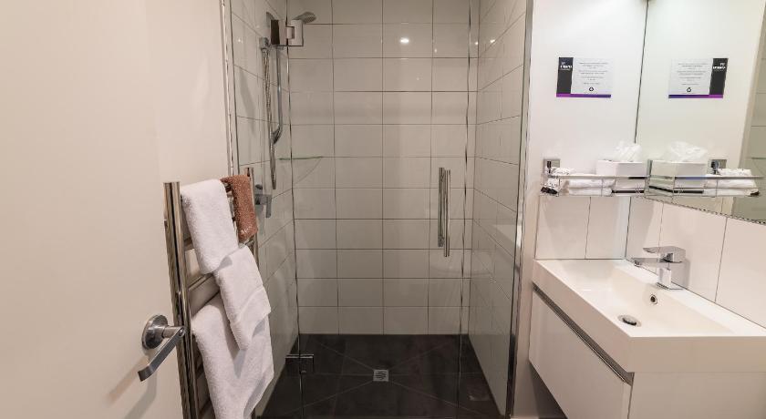 Image of Studio Apartment -- Stairs Only Access 6