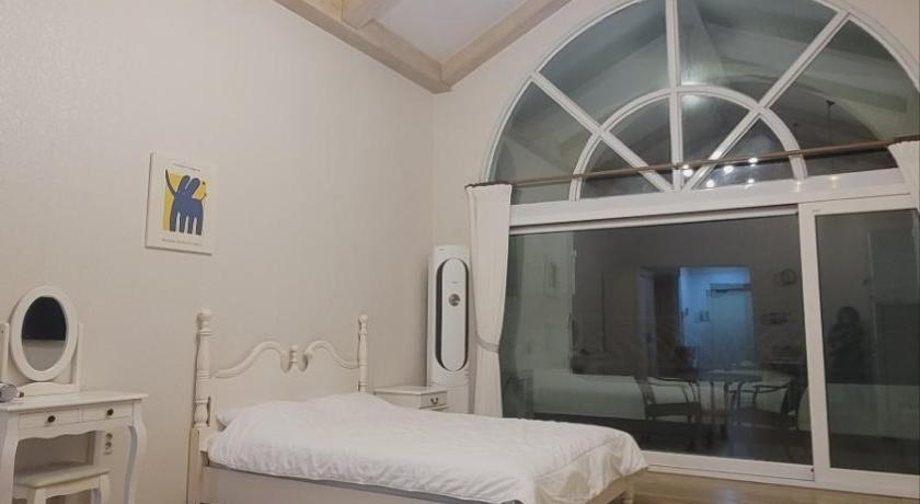 제주 제니빌 펜션 3성급 숙소 로비