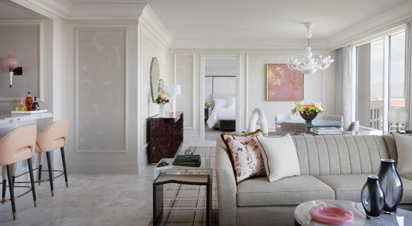 รูปของเพนต์เฮาส์สวีท (Penthouse Suite) 3