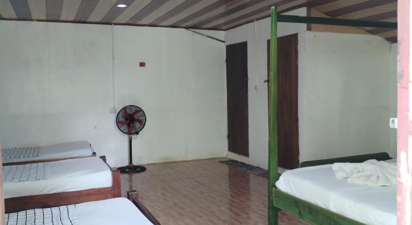 Image of Family Room 7