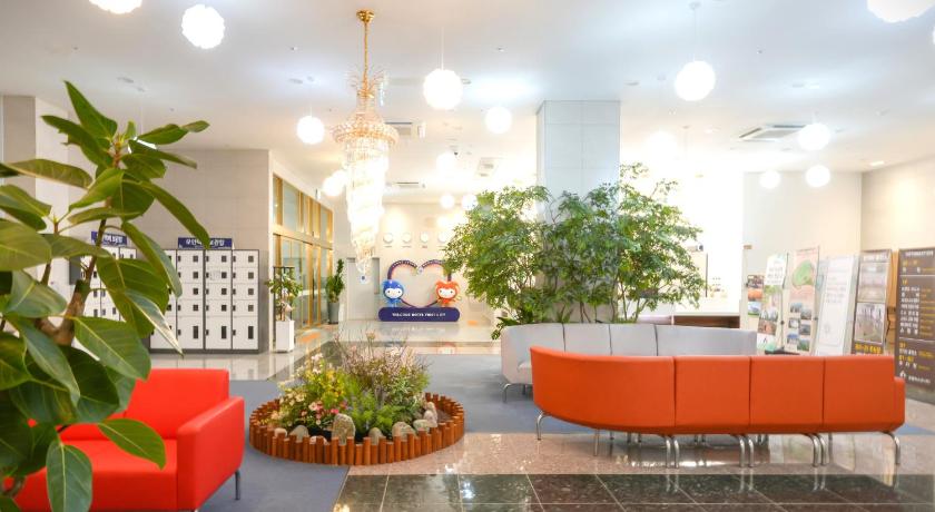 麗水 FIRSTCITY HOTEL YEOSU 3つ星 ホテル ロビー