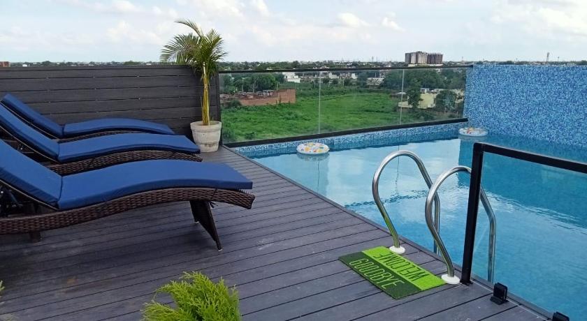 HOTEL TAJ PEARL – Agra, NC