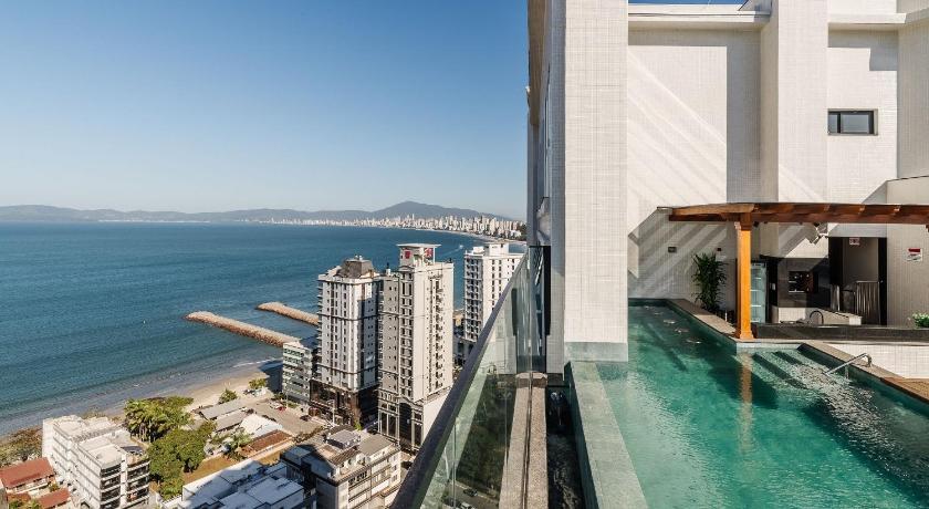 MHF II - Apts Variados em Predio com Vista para o Mar em Itapema
