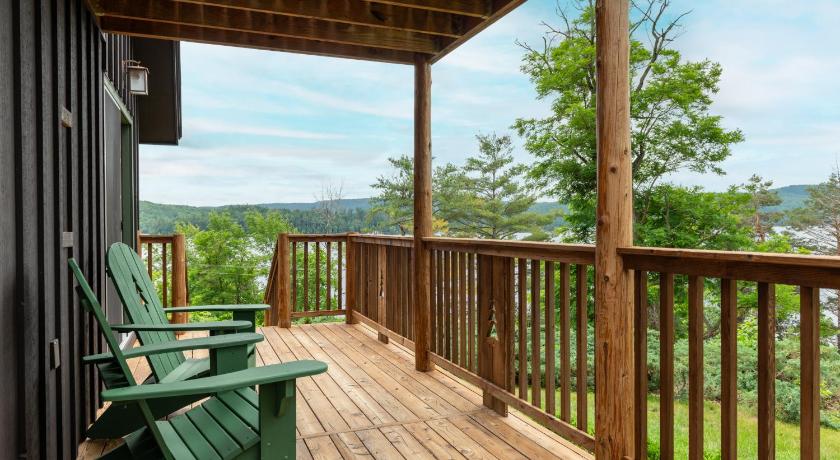シュルンレイク Lodge at Schroon Lake 3つ星 宿泊施設 外観