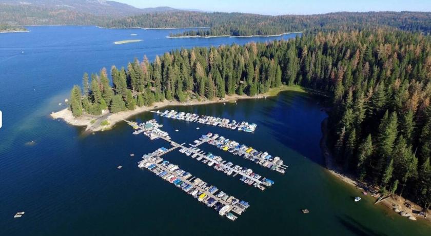 シェイバーレイク (CA) Mystic Meadow Sweet Cabin Meadow Views 4つ星 宿泊施設 レストラン