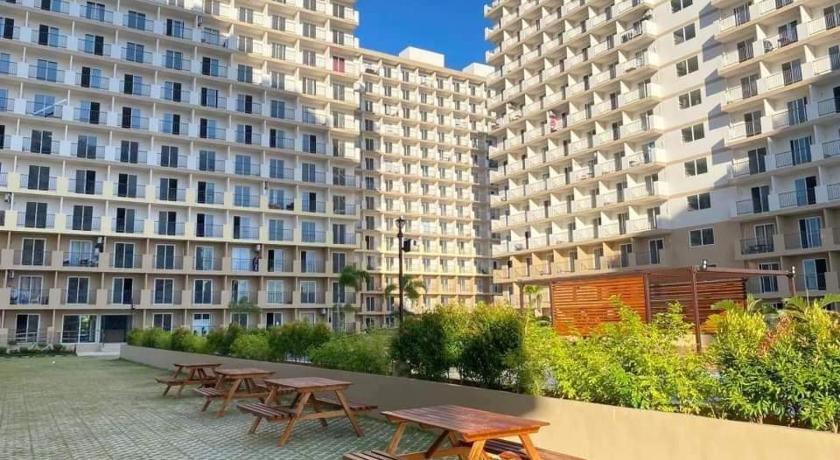 세부 Near beaches Airport and Tourist spot 3성급 호텔 외관