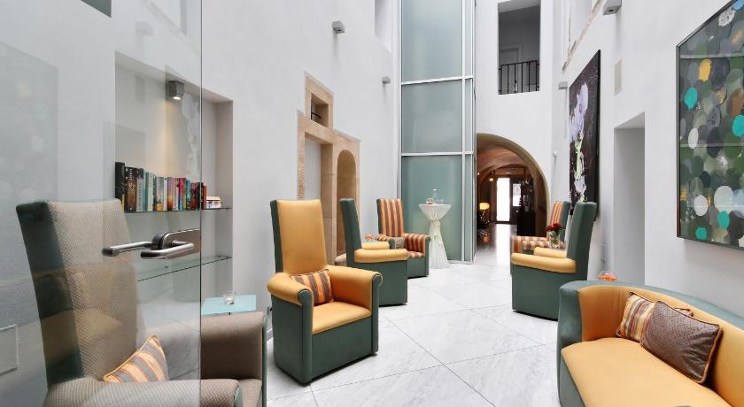 SKARITZ Hotel & Residence - image 3