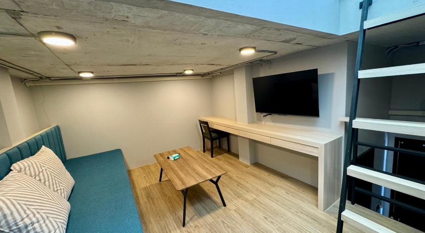 Image of King Room 3