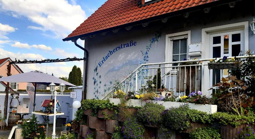 Ferienwohnungen "Weingenuss" fur 1 bis zu 10 Personen direkt im Weingut