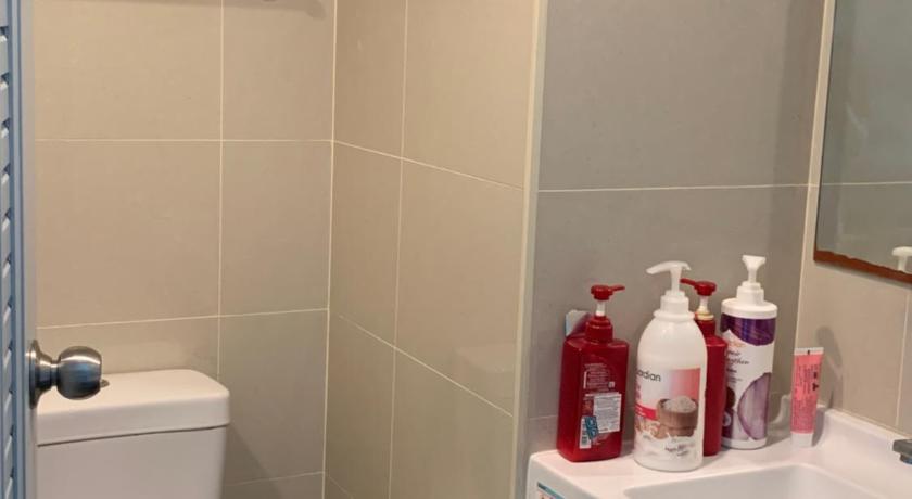Near Suvarnnabhumi Airport/5 mins walk Mega Bangna - image 6
