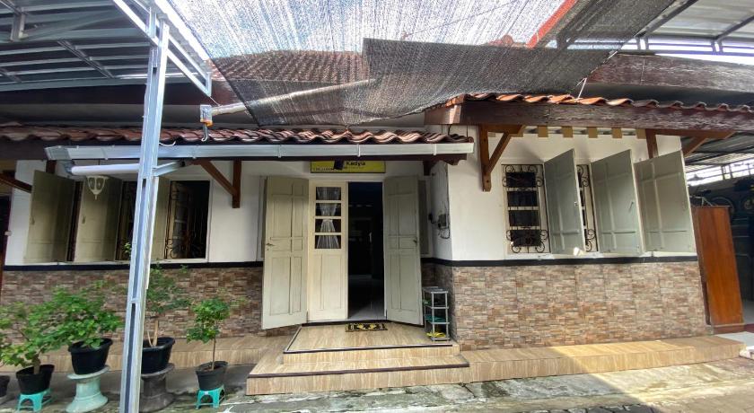 Kedyla Homestay Syariah Patangpuluhan Malioboro Area Yogyakarta RedPartner – Yogyakarta, MN