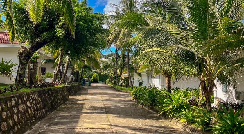 Image of Garden View Bungalow 11