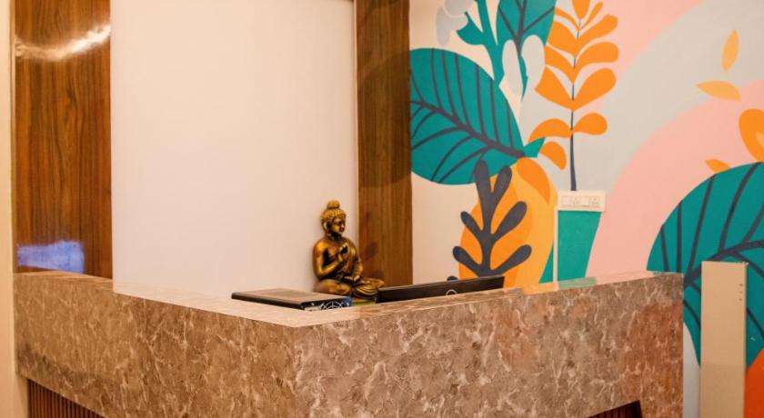 Serenity Stay Inn - image 2