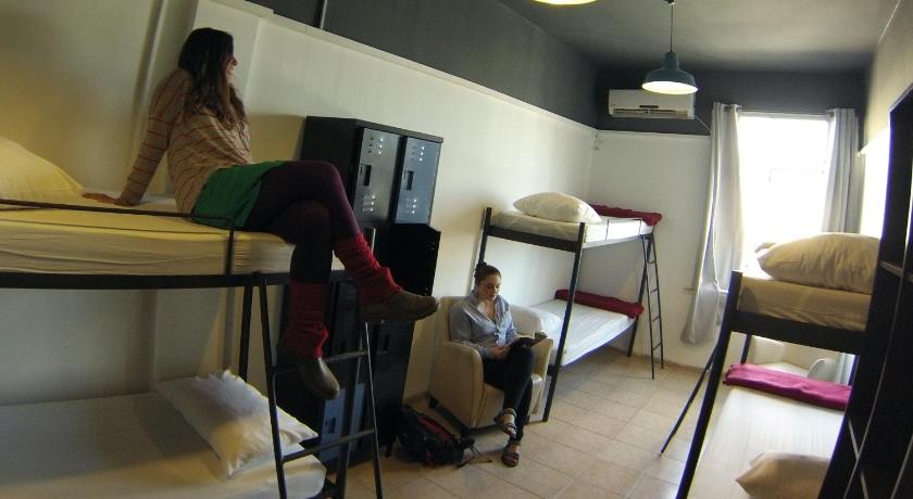Image of Bed in 8 Bed AC Mixed Dormitory Room 5