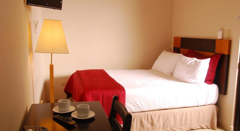 Metro Hotel Panama photo