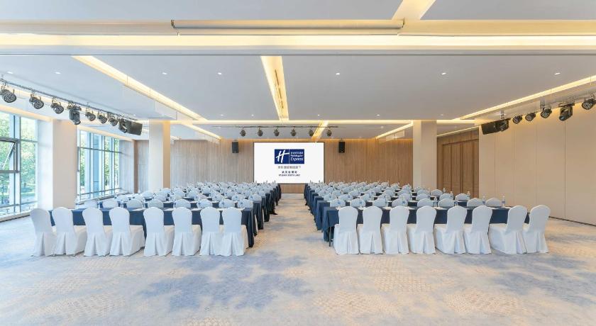Holiday Inn Express Wuhan Jinyin Lake By IHG - image 12