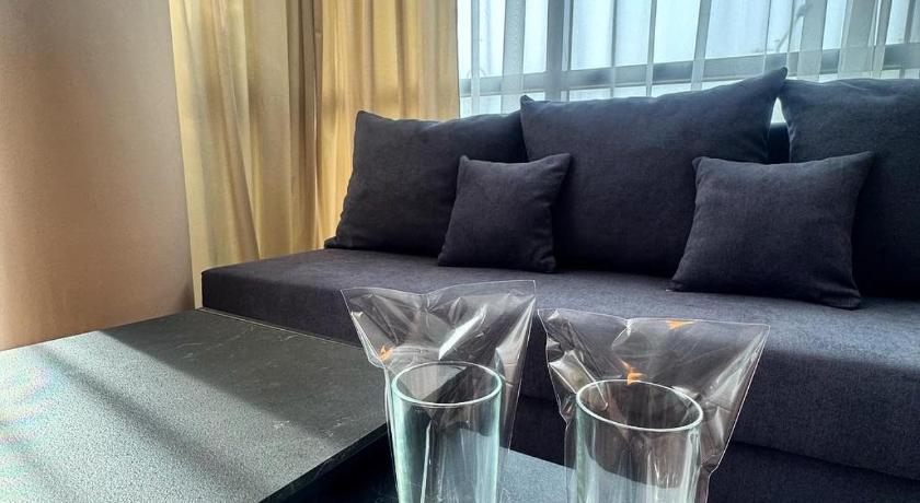 Family Guest House - image 12