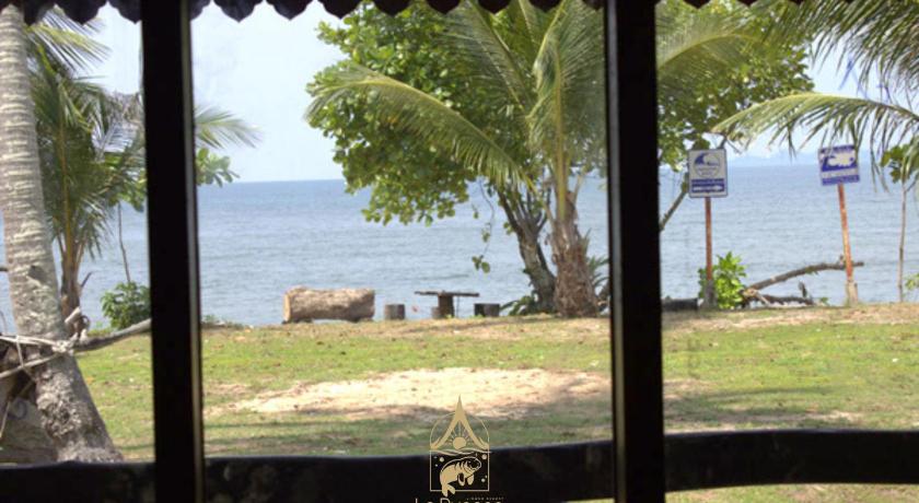 Image of Standard Cottage Beachfront 6