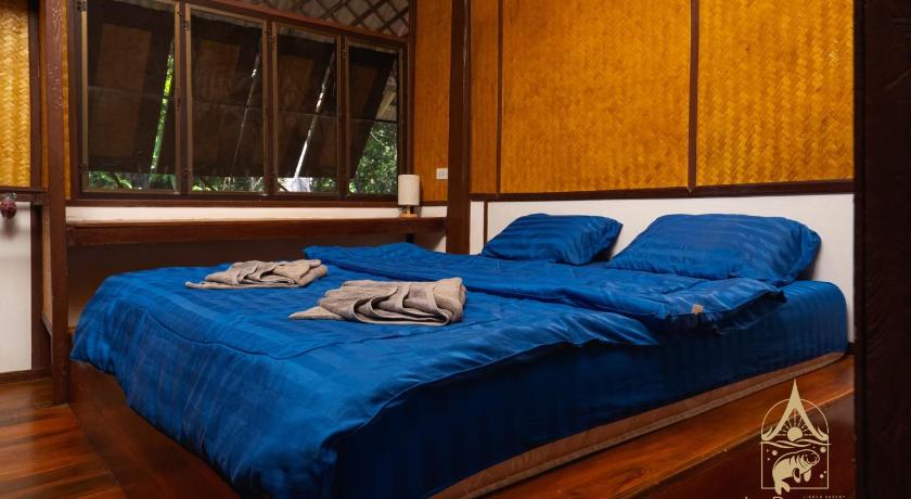 Image of Bungalow with Sea View 1