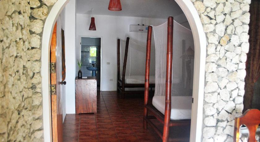 Image of Standard Twin Room 2