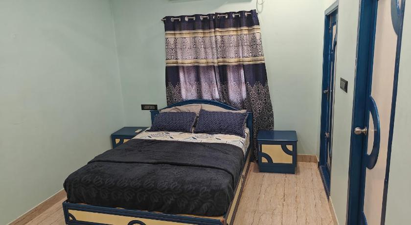 Treva Blue Nest