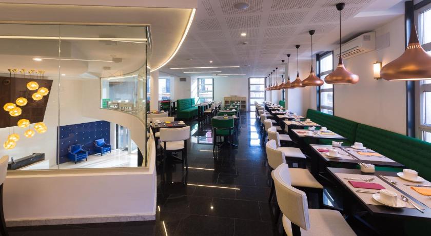 Mercure Bilbao Jardines De Albia - image 11
