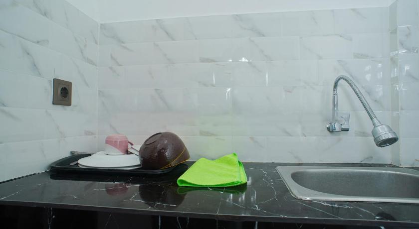 Fun Living Guest House Near Kuta Canggu & Seminyak - image 16