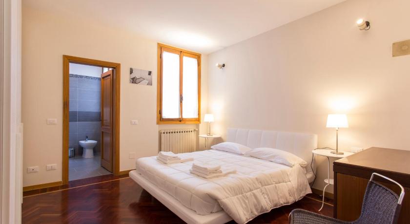 Image of One-Bedroom Apartment 5