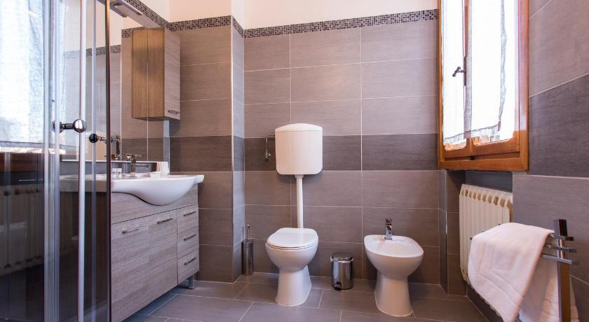 Image of One-Bedroom Apartment 2
