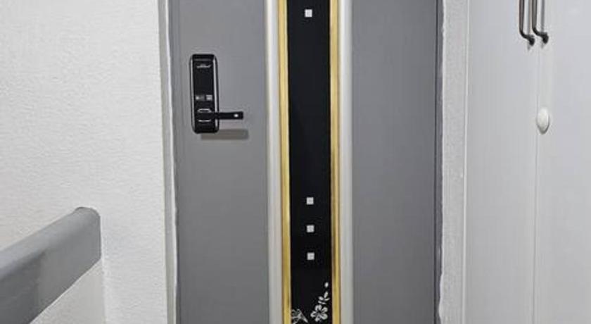 ソウル Stay in Here Wangsimni Seoul 3つ星 シングルルーム プール