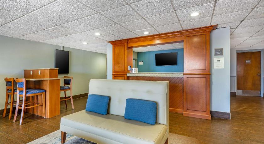 포트 클린턴 (OH) Best Western Port Clinton 3성급 숙소 로비