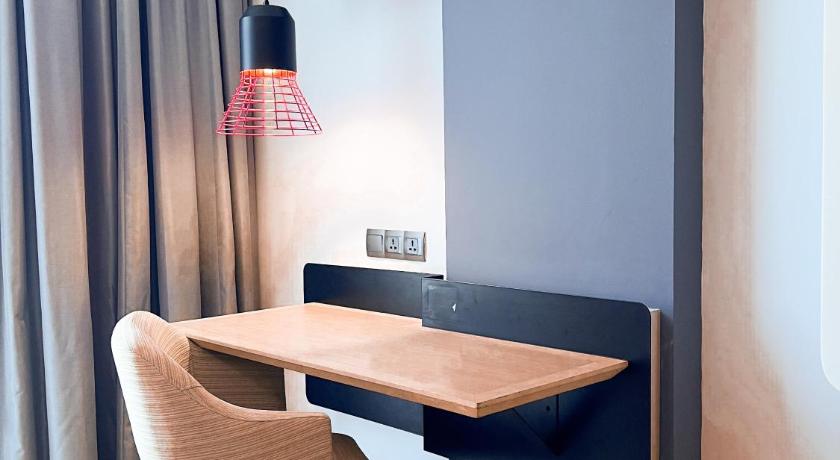 Image of Junior Suite with Balcony 15