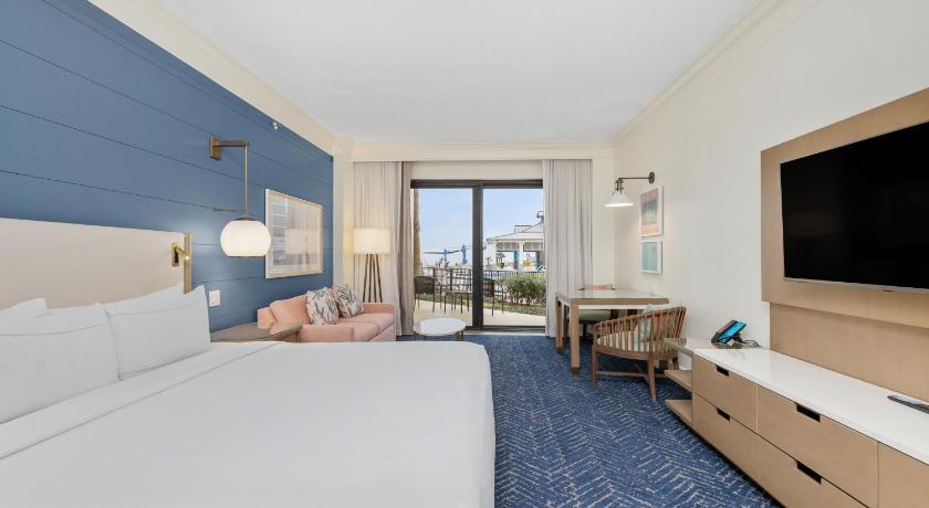 1 KING BED POOL SIDE WITH LANAI (1 king bed pool side with lanai) fotója 0