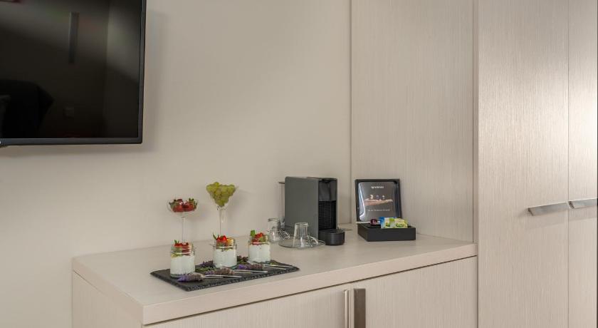 Image of Penthouse Suite Sea Front 15