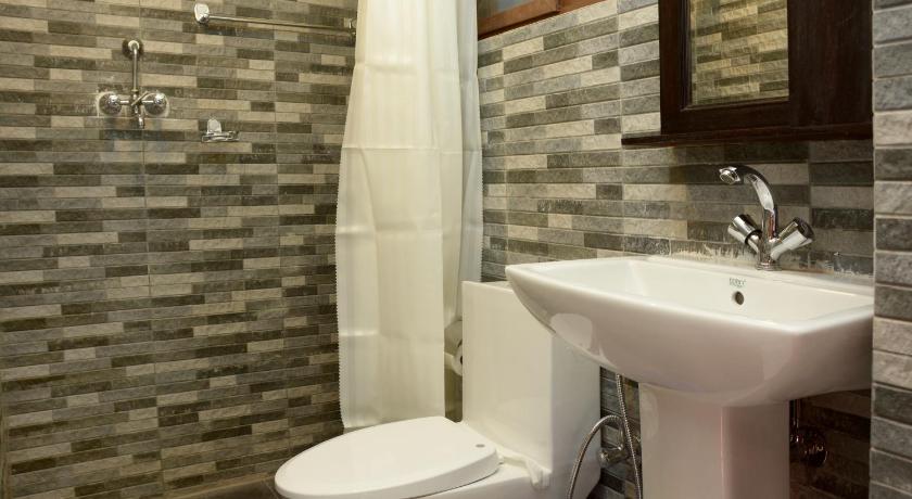 Image of Deluxe Double or Twin Room 13