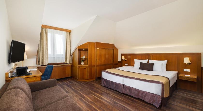 Image of Superior Double or Twin Room 1