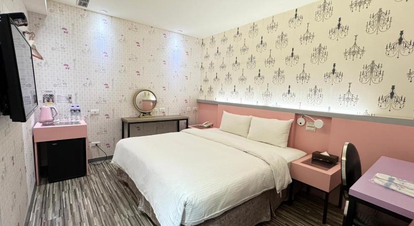 Image of Deluxe Twin Room 1