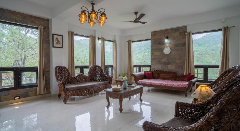 Captain Resort - image 3