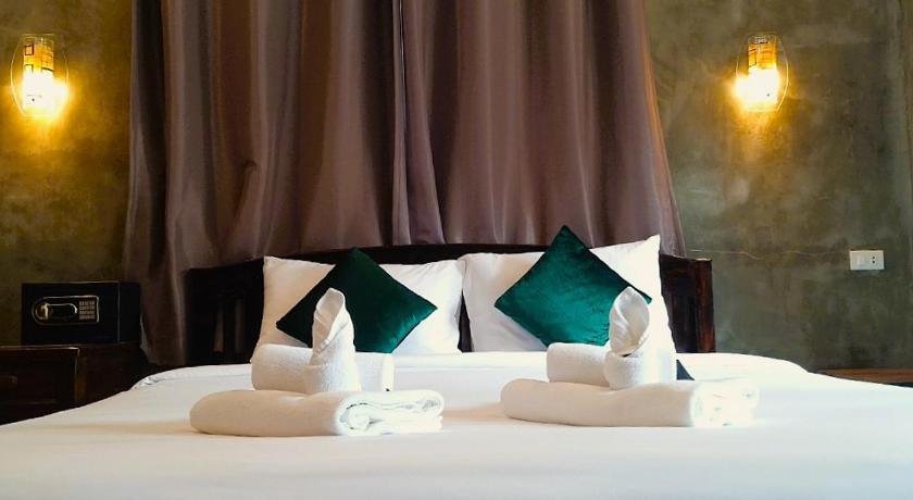 Image of Deluxe Double Room 7
